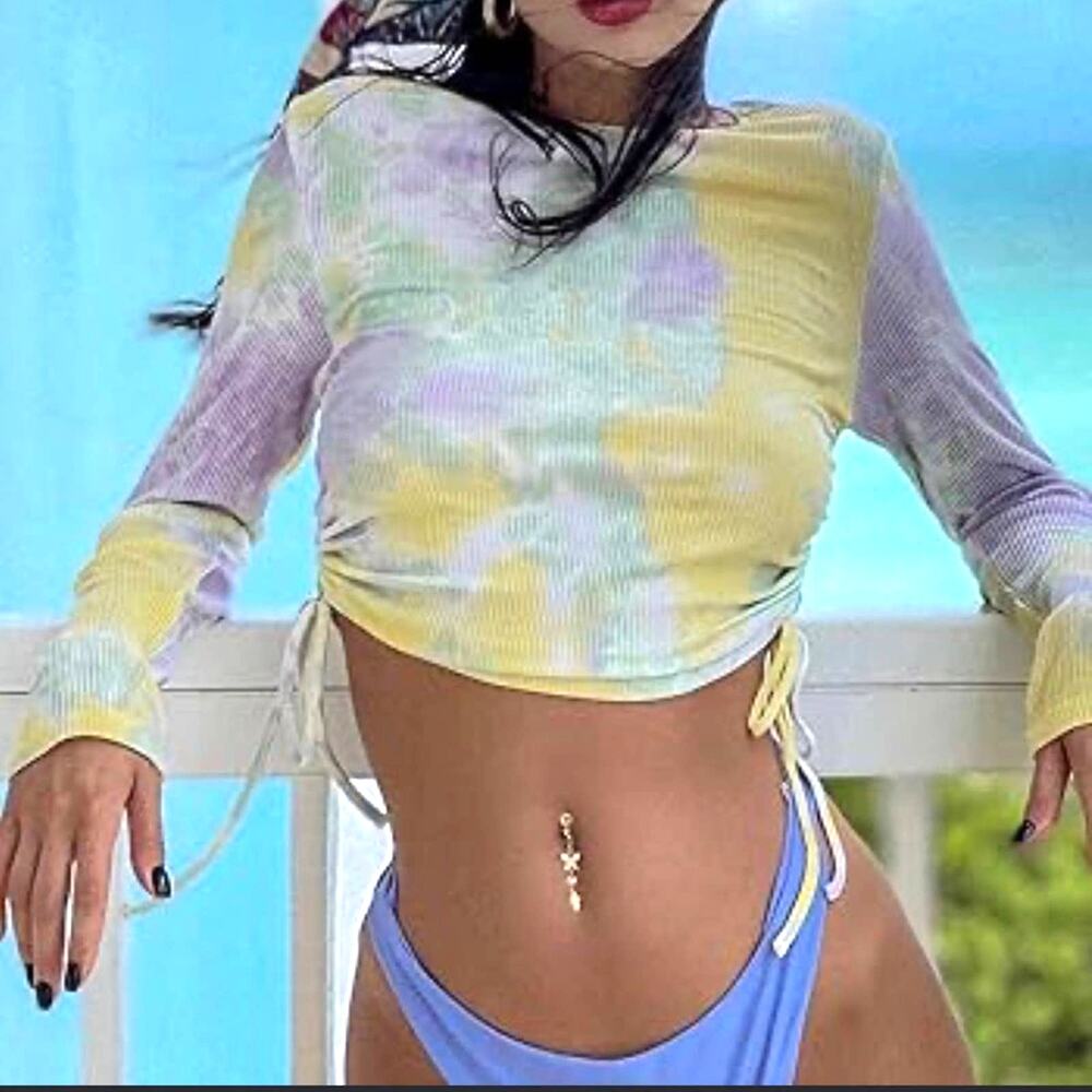 Divided tie-dye pastel ribbed long sleeve shirt top size medium M b26